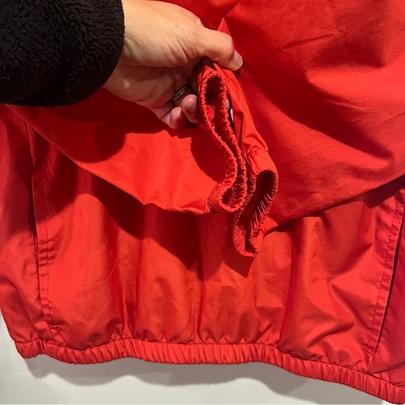 STADIUM PACKABLE JACKET, SCRIPT LOGO
Youth Size L - Picture 9 of 13